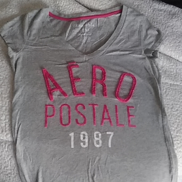 Aeropostale Tops - 🆕Aeropostale V Neck Tee
